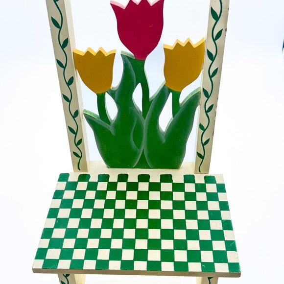 Kingstate The Dollcrafter Wooden Doll Chair Tulip Backrest Checkered Seat - Picture 8 of 9